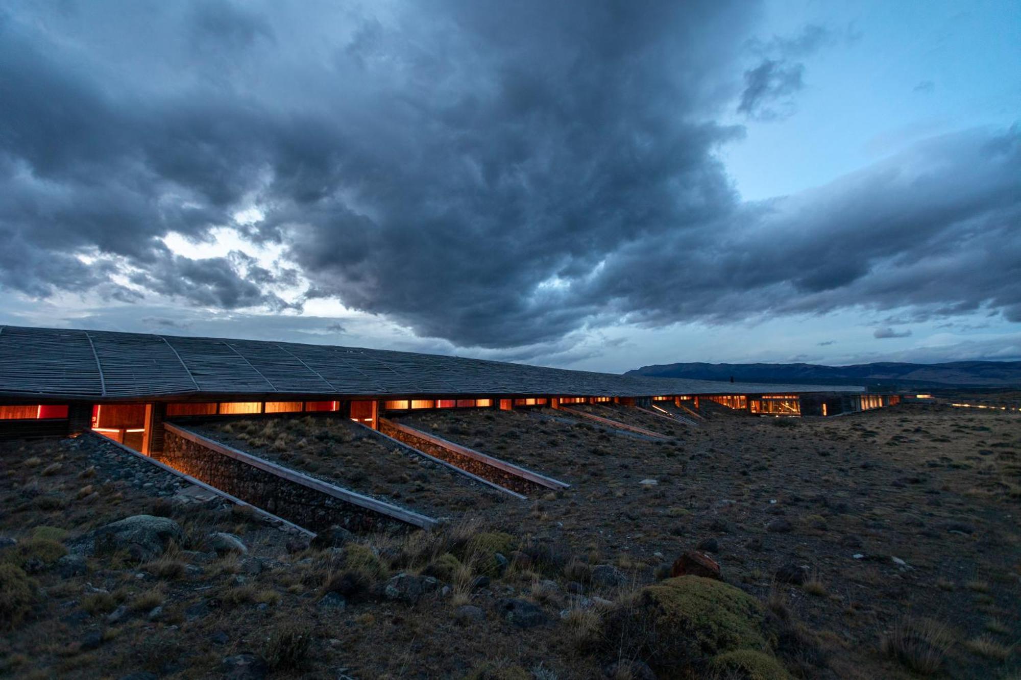 Tierra Patagonia Hotell Torres del Paine National Park Exteriör bild